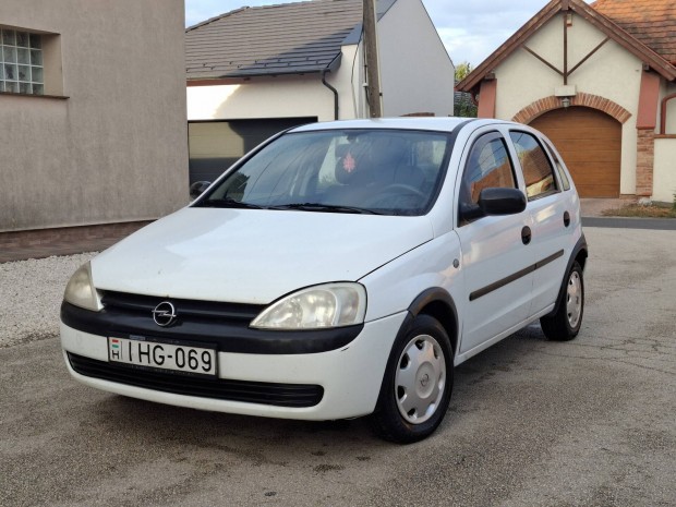 jszer opel corsa c 149000km!