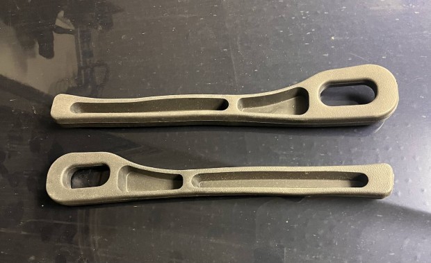 �l�s kit�lt�