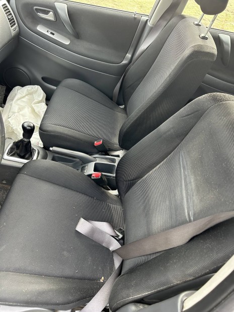 �l�s sor Suzuki Liana