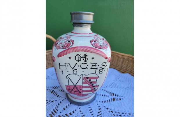 Ulmer Keramik dekoratv italos palack n kupakkal s n alappal
