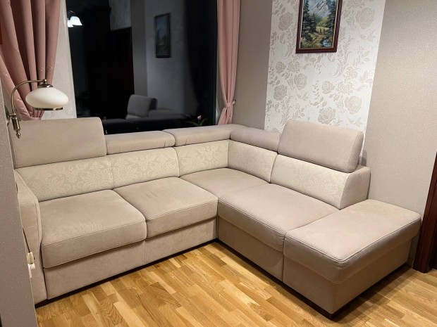 �l�garn�t�ra, sarok �l�garn�t�ra �jszer� megk�m�lt