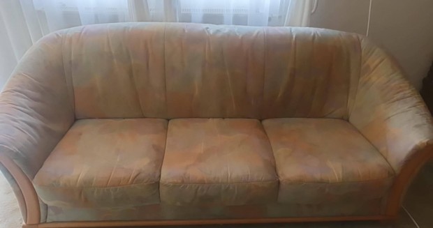 Ülőgarnitúra eladó