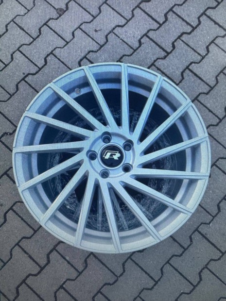 Ultra Wheels UA9 8,5X19 et 45 5x112 66,5 garnitúra eladó!