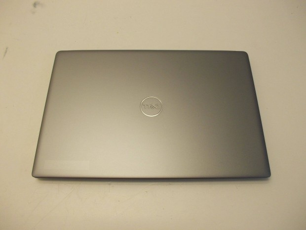 Ultravkony Dell Latitude Core i5 laptop 8.-generci Win11/Garancia
