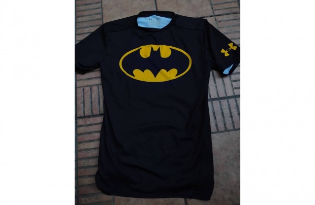 Under Armour Batman kompresszis fitnesz mez L