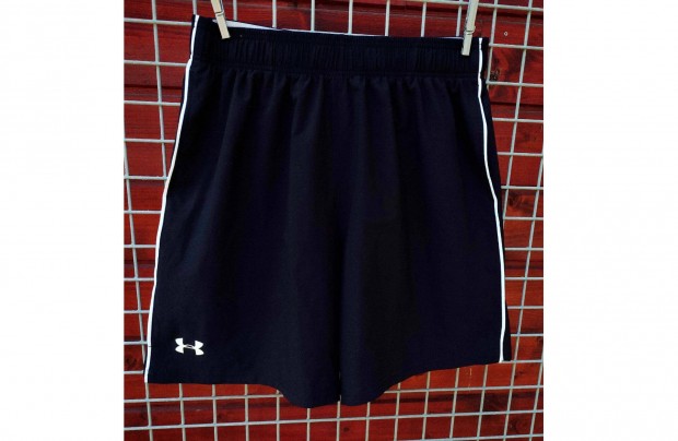 Under Armour fekete rvid nadrg (L-es)