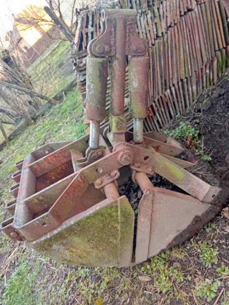 Unhz markol�kan�l elad� 