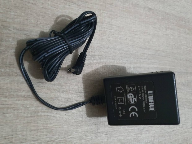 Unifive 5V 2A adapter j