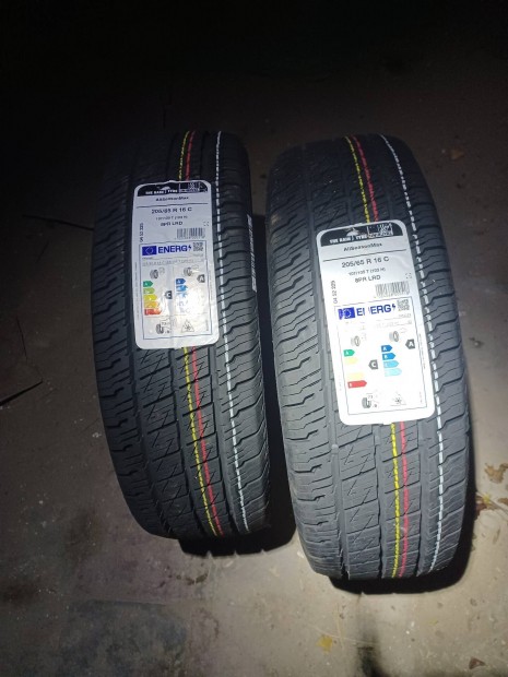 Uniroyal 205/65 r16c j tligumi
