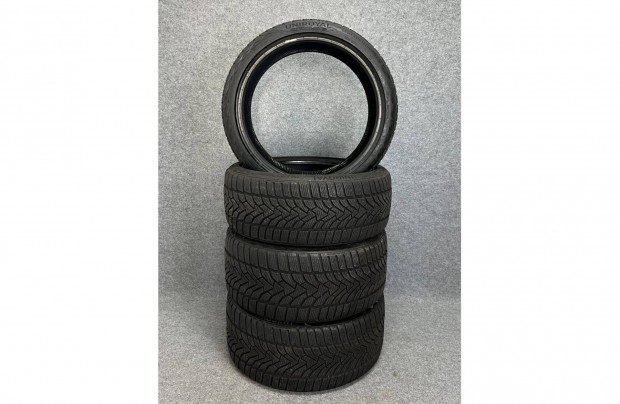 Uniroyal 225/40r19 225/40 r19 + 255/35r19 255/35 r19 tli gumi