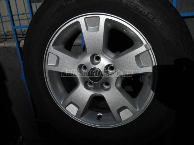 Uniroyal rallye 4x4 street nyári 215/70r16 100 h tl 2006 / gyári alu