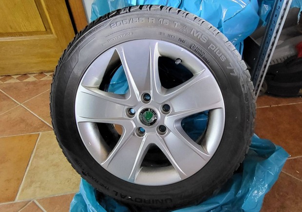 Uniroyal téli gumi 205/55 R16 alufelnivel