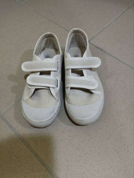 Unisex tornacip 35.