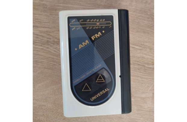 Universal walkman elad