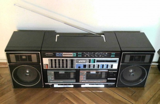 Universum CTR2771 boombox rdismagn, kvl hibtlan, bell javtand