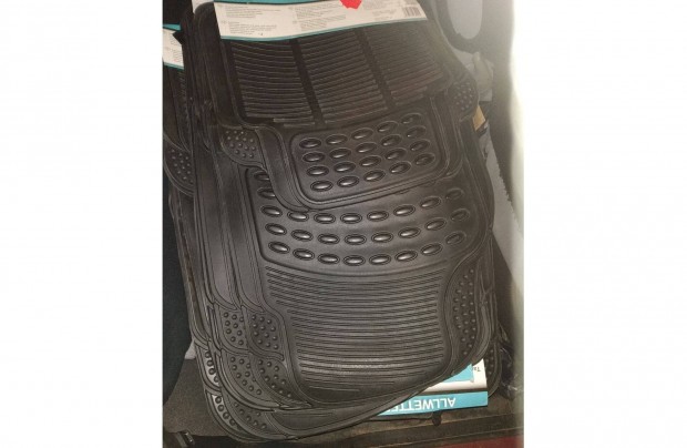 Univerz�lis Aut� gumisz�nyeg 4 db komplett k�szlet M�retre igazithato