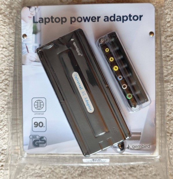 Univerzlis Laptop adapter