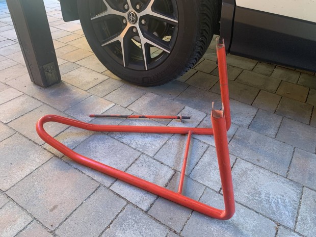Univerzális Motoremelő állvány / emelőbak