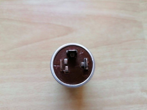 Univerzális, 3 pólusú index relé, villogó automata - régi típusú autók