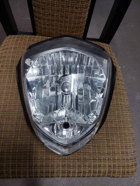 Univerzlis els fnyszr