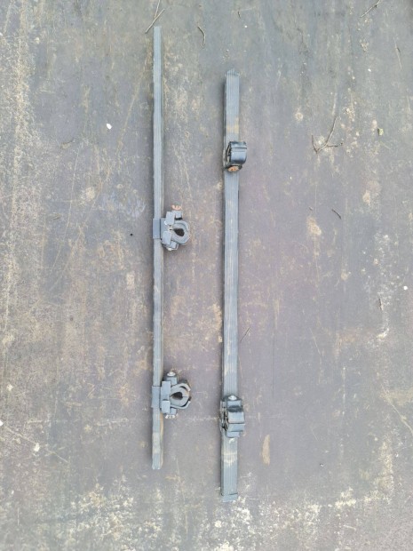 Univerz�lis tet�csomagtart� keresztr�d Tet�korl�tos (relinges) t�pus