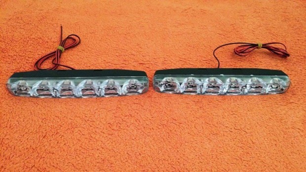 Univerzális,vízálló Xenon LED Nappali Menetfény,E4, 6X2 Ledes(2025-ös)