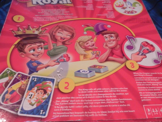 Uno klasszikus játéka királyi átalakítás royal