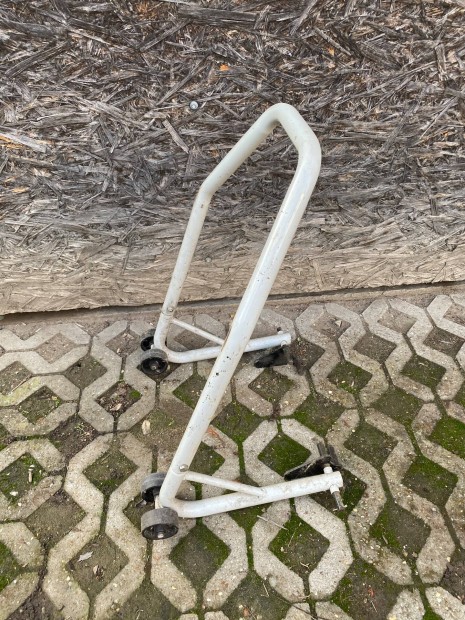 Unoverzlis Motoremel