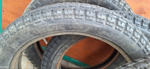Ural Motorkerkpr Gumi