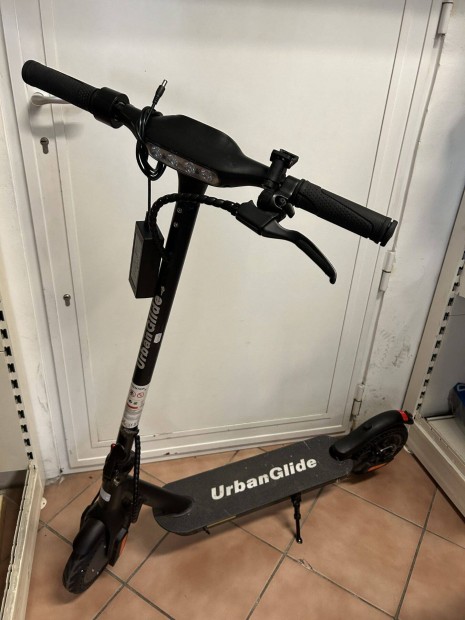 Urban Glide 100 elektromos roller 25 km/h