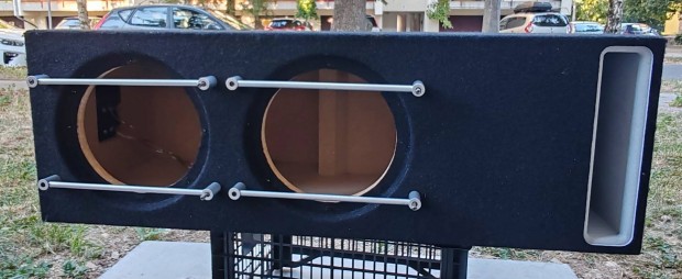 Üres dupla 20cm mélyláda subwoofer eladó