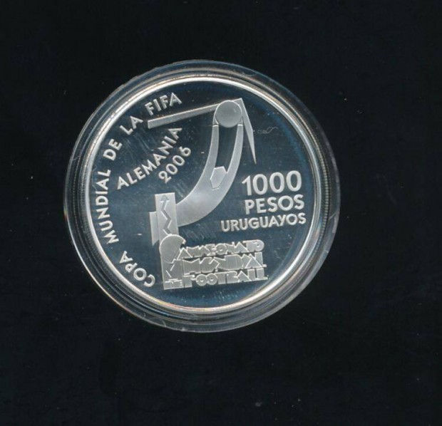 Uruguay 1000 peso 2004, labdarg-vilgbajnoksg