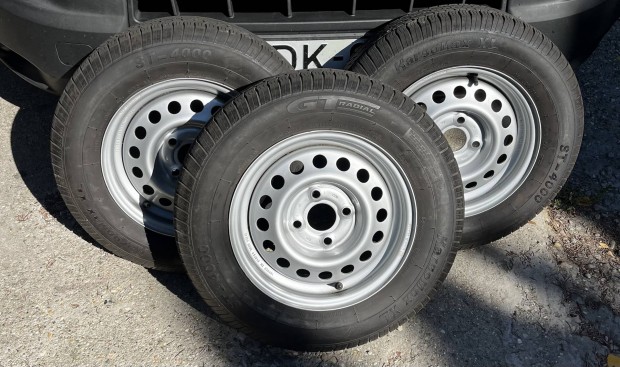 Utnfut 155r13 4x100 j