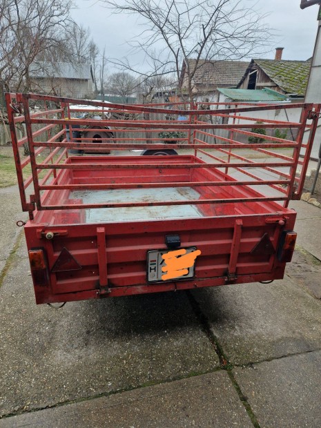 Ut�nfut� 200x150