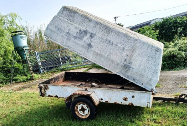 Utánfutó Boy fékes fedeles 2500 mm hossz okmányok nélkül