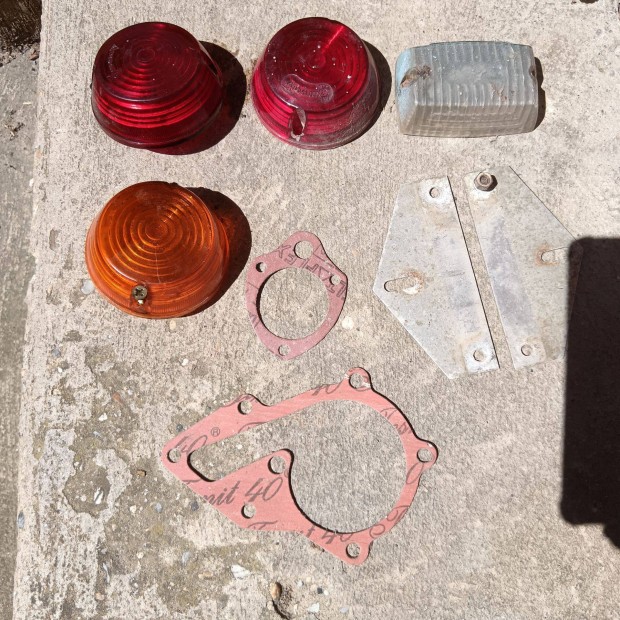 Utnfut -Zuk ?hts lmpa bra ,hasznlt ,szett r