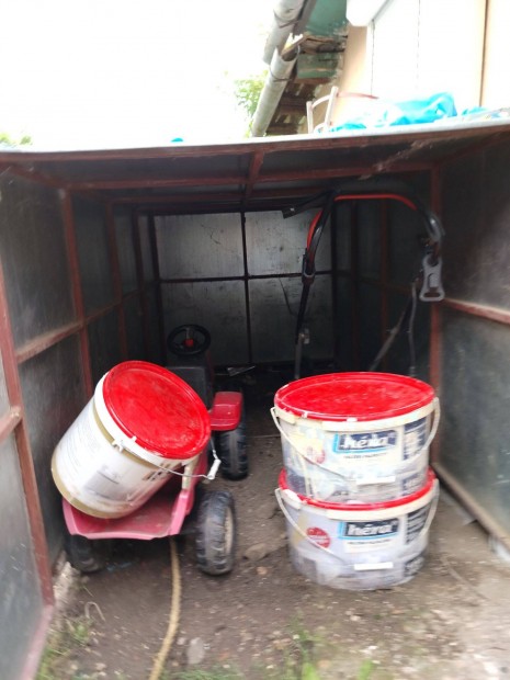 Ut�nfut�, doboz, felepitm�ny