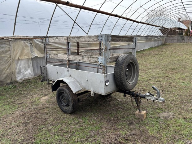 Ut�nfut� elad�