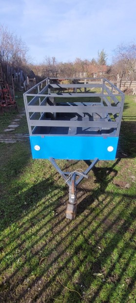 Ut�nfut� elad�!