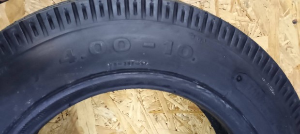 Utánfutó gumiabroncs 10" eladó!