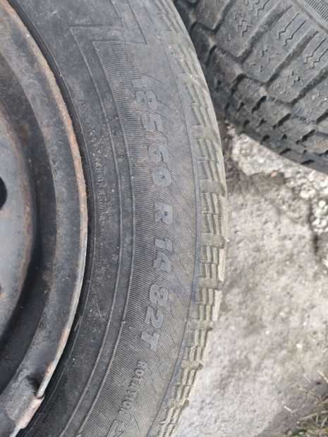 Utánfutó kerekek párban 13 "ET 49 rengeteg típushoz jó Lady Kaydi lada