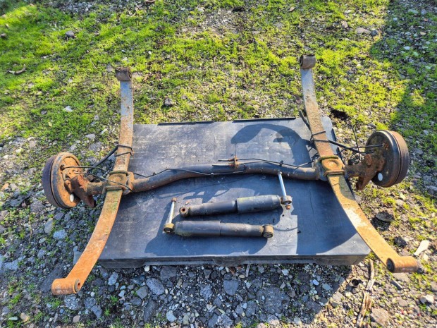 Ut�nfut�nak val� laprug�s h�ts� h�d