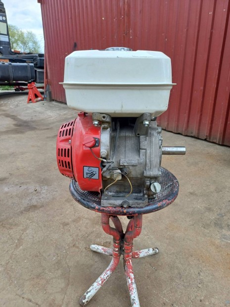 tngyrtt Honda motor