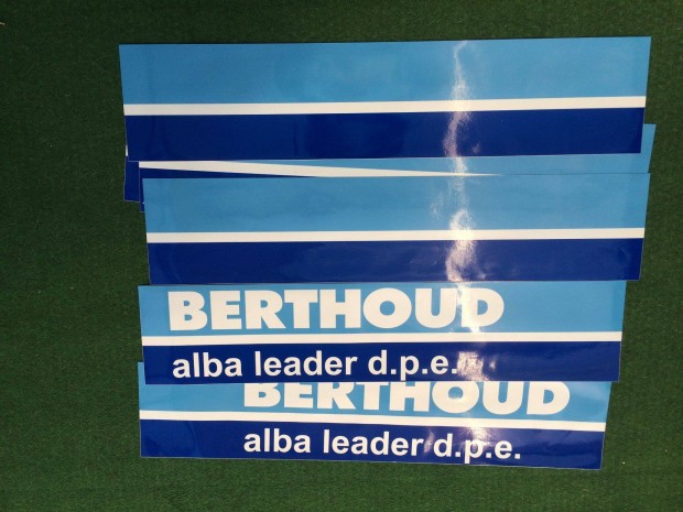 Utngyrtott Berthoud Alba Leader matricakszlet