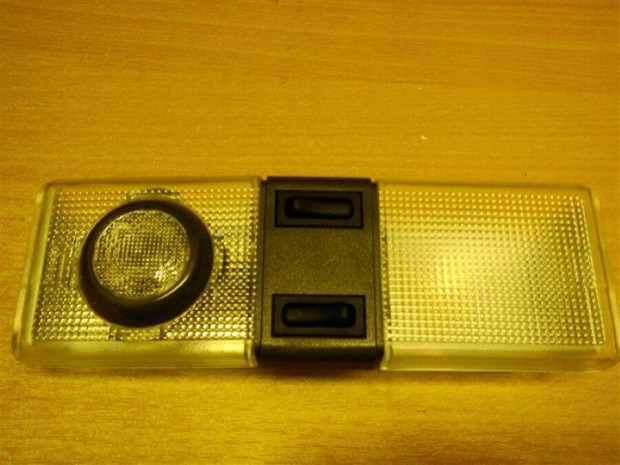 Utast�rvil�g�t�s kapcsol�val Hella