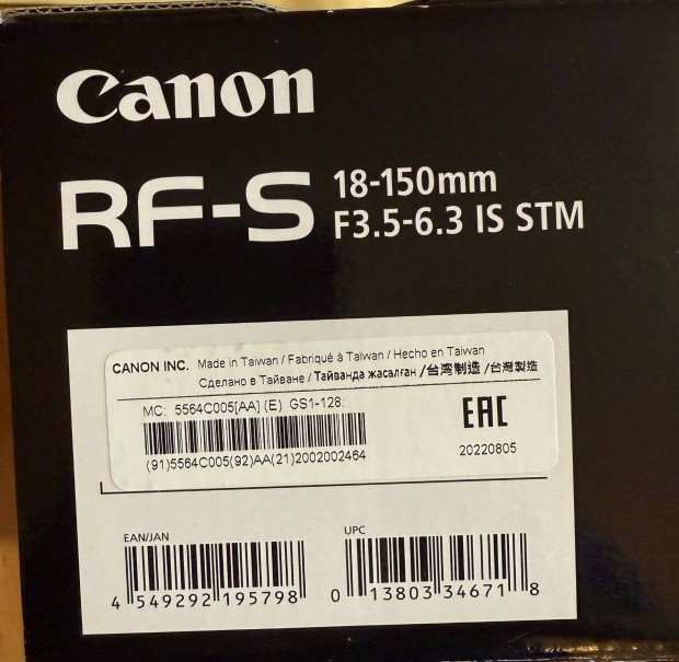 Utazó objektív a Canon EOS R10 fényképezőgéphez