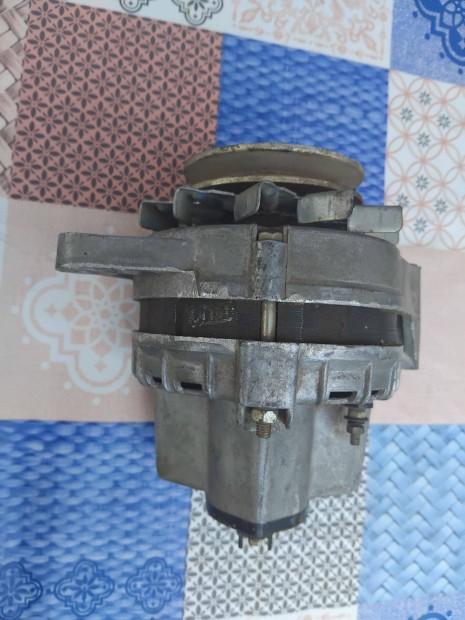 Utb 650 445 Traktor Román Universal