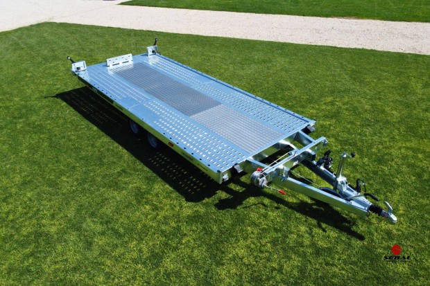 Utols darab! Szegeden j 2700kg-os billens autszllt utnfut