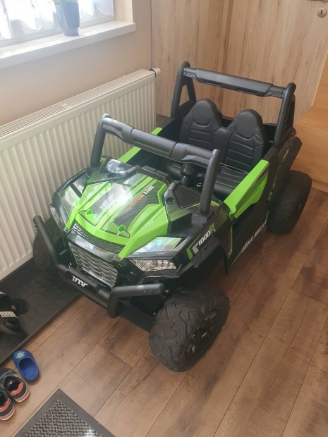 Utv24 2x200W 