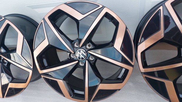 ��� Gy�ri,�j, 19" VW ID.3 /Andoya/ alufelni 5x112